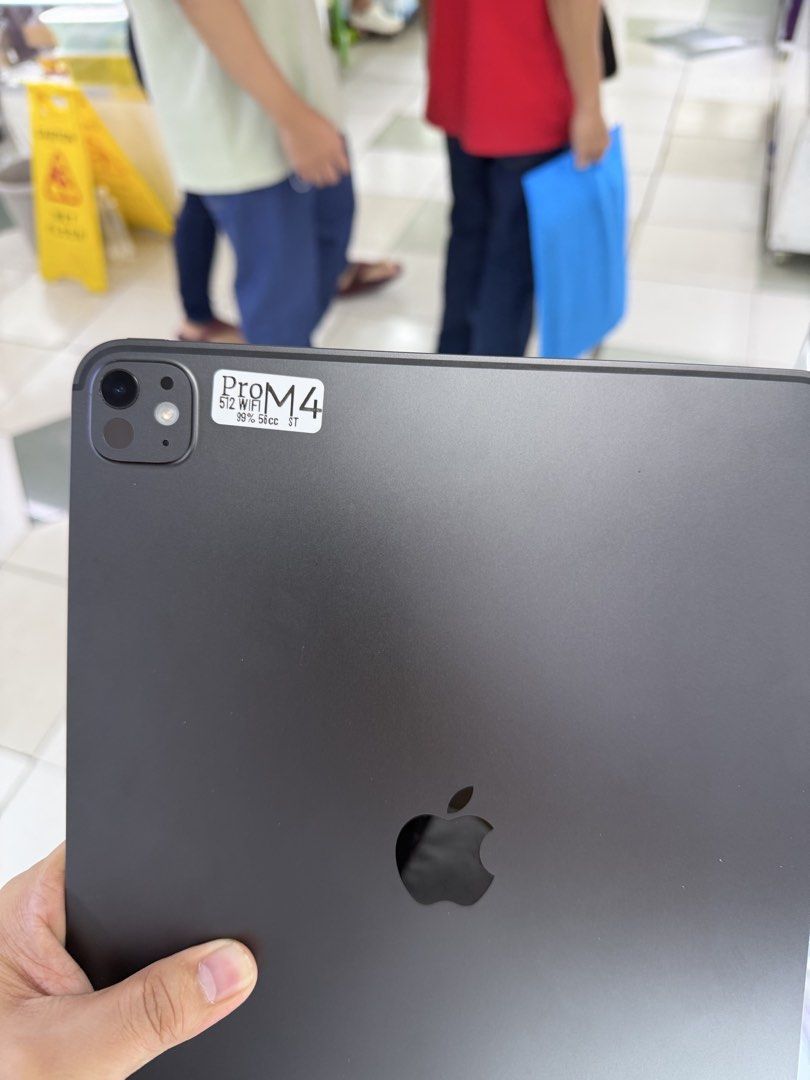 iPad Pro M4 13inch 512GB Wifi Only 99%smooth No issues (Category: iPad) located in San Juan City. Submitted by saabangadgetshop (Listing ID 1465451329, Image 3). Description: Onhand | Pre-owned iPad Pro M4 13inch 512GB WIFI ONLY Battery Health 92% NO HIDDEN ISSUES NO HISTORY OF REPAIR 99%Smooth TEST TO SAWA RESET ALL YOU WANT TEST ALL YOU WANT NOT REFURBISHED AUTHENTIC PHONE ALL WORKING (FREE 3UTOOLS) iPhones iPads only 🆓Freebies ✅Charger ✅Case 