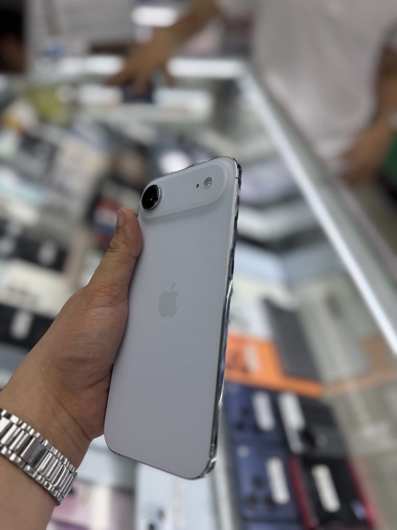 Iphoen 17 Air 1TB 99bh NTC approved openline no issues (Category: iPhone Air Series) located in San Juan City. Submitted by najihahtelecomshop2018 (Listing ID 1465524725, Image 2). Description: Legit Store | Original unit FOR SALE | TRADE / SWAP ▫️INSTALLMENT thru: 🔸Credit Card (straight / installment) 🔸Ggives / Gcredit + 6% interest 🔸Spay Later + 6% interest (RFS: Buy and Sell any kinds of Gadgets) Description: iPhone 17 Air 1Tb ( other GB ar