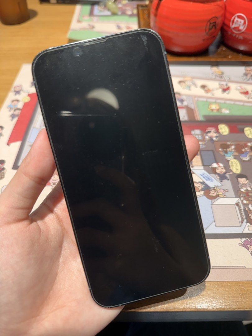 Iphone 13 pro 256gb for swap (Category: iPhone 13 Series) located in Makati City. Submitted by charliezard_1 (Listing ID 1465476339, Image 1). Description: add ako higher unit po sana. plus unit and charger lang po.