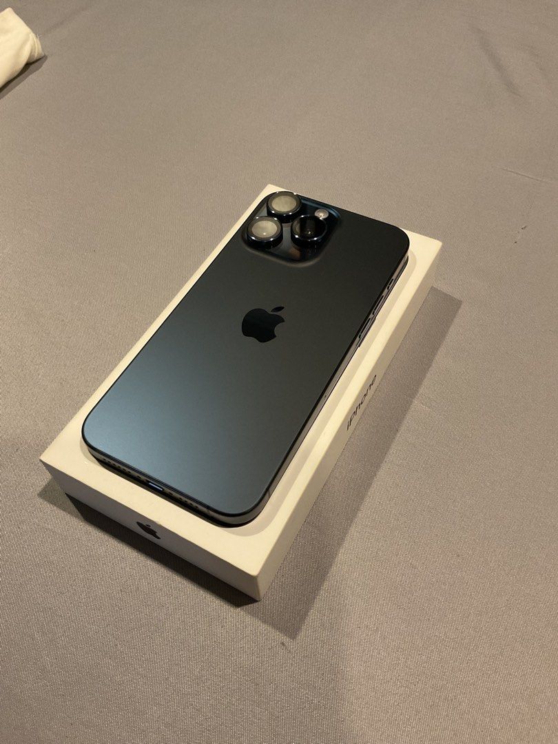 iPhone 15 Pro Max (Category: iPhone 15 Series) located in Paranaque City. Submitted by roschhh (Listing ID 1465429514, Image 1). Description: iPhone 15 Pro Max Titanium Blue - Openline - 87% Battery Health 456 CC - 9.5/10 Cosmetics - No dents/scratches - Issue: Only issue is physical sim can’t be detected, esim 100% working - Complete with box and charger - Never been opened/repaired - With free cases worth 5k .