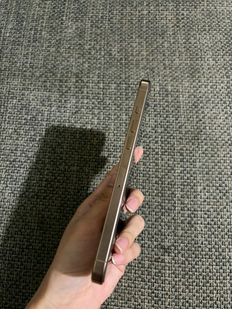Iphone 16 Pro Max (Category: iPhone 16 Series) located in Pasig City. Submitted by colet.38 (Listing ID 1465500643, Image 3). Description: Storage: 512 GB No issues - all working Battery Health: 91% RFS: NEED FUNDS STRICTLY MEET UP ONLY 📍AYALA MALLS FELIZ 📍MEGAMALL/ SHANGRI-LA buyer is welcome to inspect and and test the phone upon meet-up If interested, kindly dm me. legit buyers only, please. And i don't do trades. Thank you.