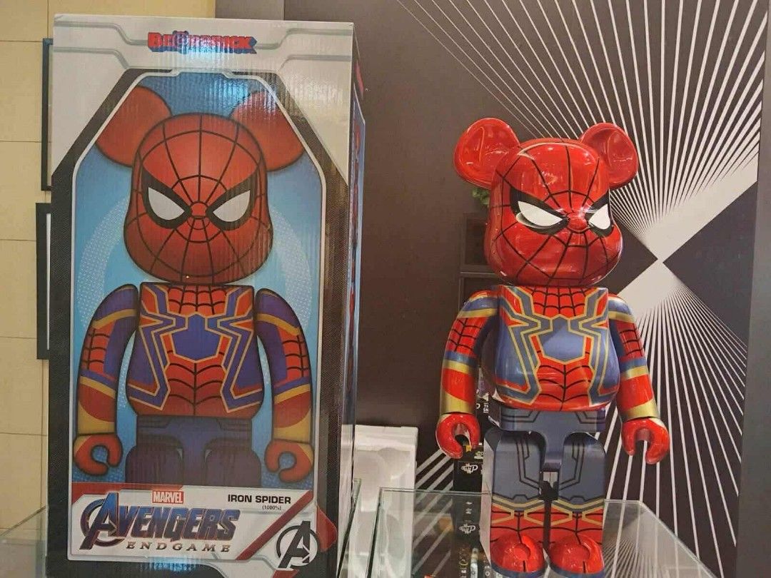 Iron Spider-Man Bearbrick (Category: Figurines & Statues) located in Las Pinas. Submitted by youngeagle.7b0753 (Listing ID 1465412360, Image 1). Description: Medicom Toy Bearbrick 1000% Iron Spider-Man (Avengers End Game 2021 version) ▪️Pristine condition; displayed only inside the acrylic case after taking out of the box ▪️Bought it brand new last August 2025; complete with box ▪️Licensed Art Toy by Medicom ▪︎ 70cm (2ft 3in) in height ▪︎ Release