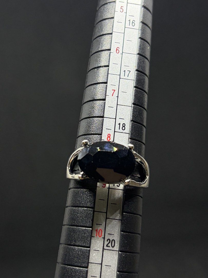 Japan Surplus Black Ring Size 8 and 8.5 (Category: Rings) located in Mexico. Submitted by secondstory.kr (Listing ID 1465522174, Image 1). Description: .