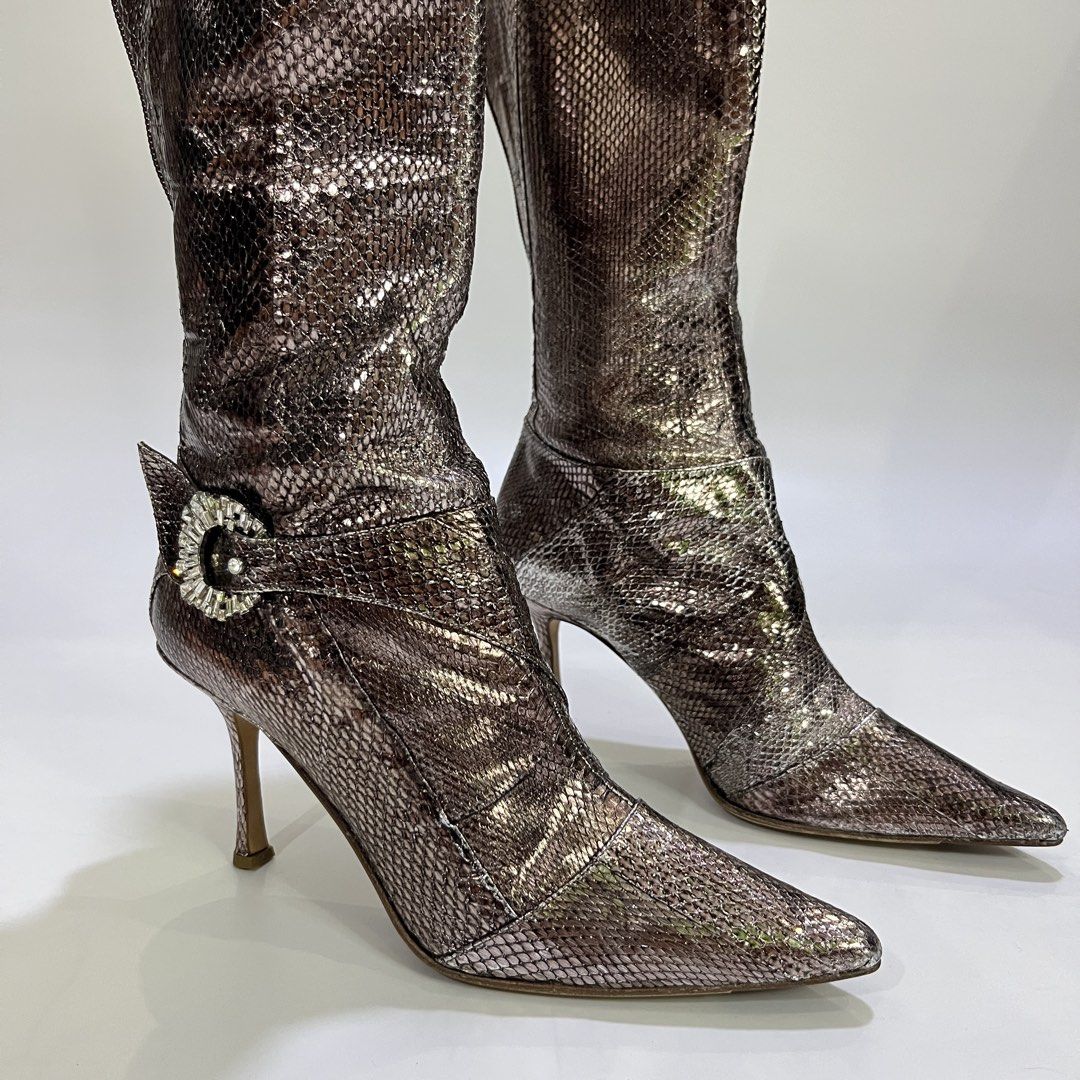 JIMMY CHOO SNAKESKIN BOOTS (Category: Sneakers & Footwear) located in Bacolod City. Submitted by the.finest (Listing ID 1465529490, Image 3). Description: Jimmy Choo Metallic Snakeskin Boots Tag Size: 36 1/2 Condition: 9/10 has normal signs of wear 12,000+shipping fee.