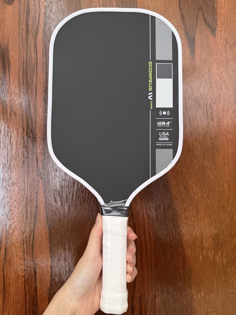 Joola Scorpeus IV 16mm Pickleball Paddle (Category: Racket and Ball Sports) located in Quezon City. Submitted by abo0o (Listing ID 1465435398, Image 2). Description: - BRAND NEW - Gritty.