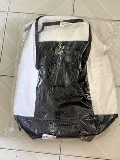 （分類：）位於 。 由 tamhung 提交（商品編號 1465395598，圖片 1）。簡介： 。