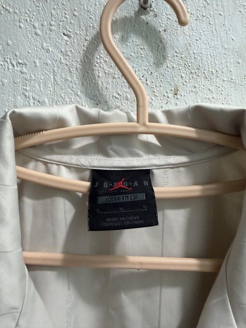 Jordan polo shirt (Category: Activewear) located in Manila. Submitted by ruel1104 (Listing ID 1465431793, Image 3). Description: Like new no issue Pm na lang po sa ibang details.