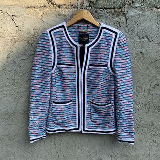 (Category: ) located in . Submitted by _thrift.clothes._ (Listing ID 1465486901, Image 1). Description: .
