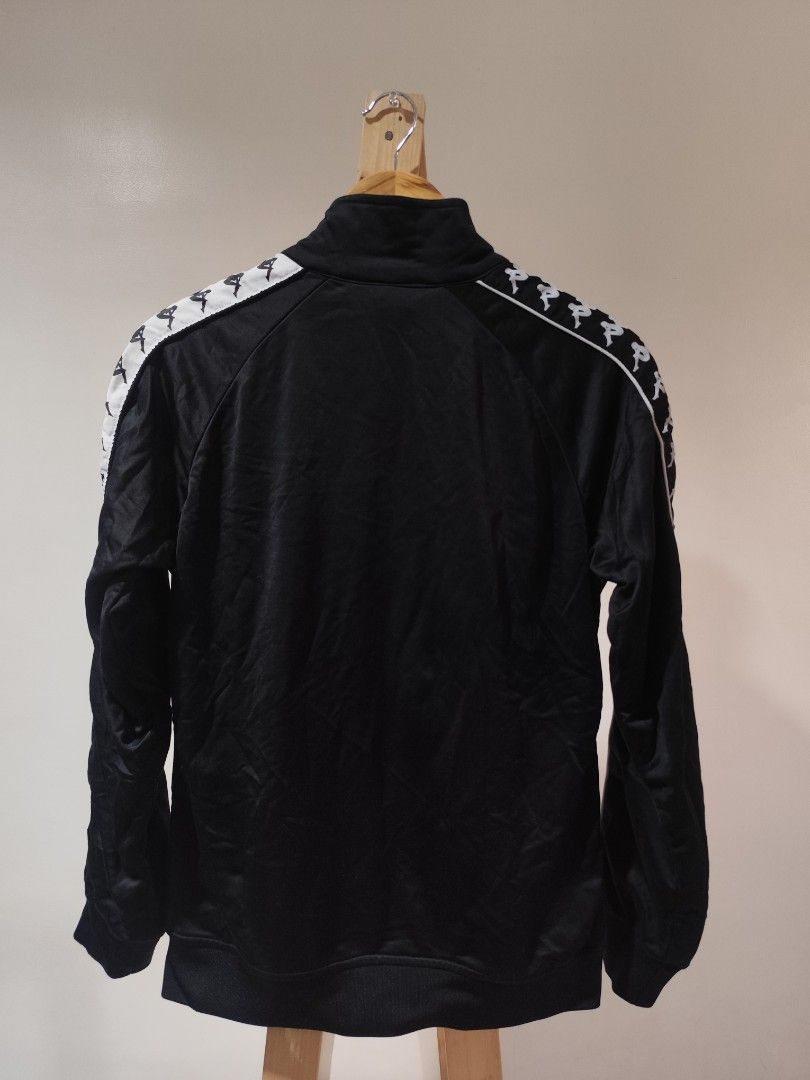 Kappa track jacket (Category: Coats, Jackets and Outerwear) located in Makati City. Submitted by hoykii (Listing ID 1465402286, Image 2). Description: SIZE: S ISSUE: NONE 150 PHP.