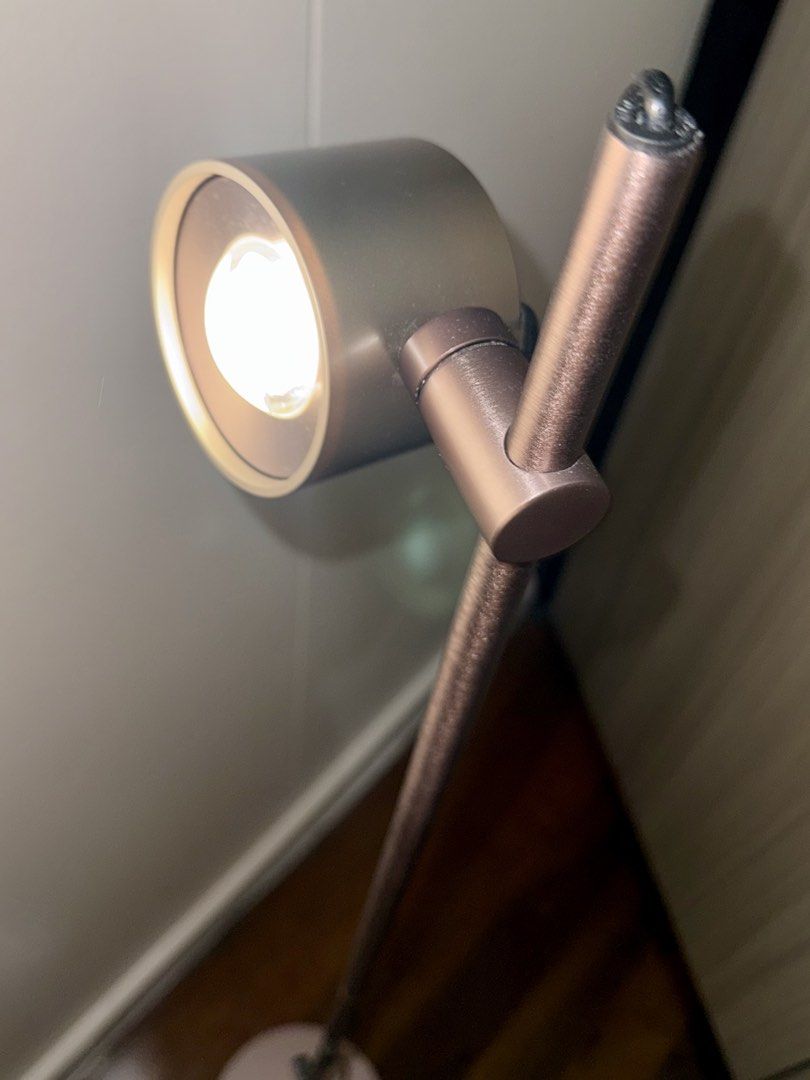 Kettal Dots Objects Outdoor Spotlight Floor Lamp (Category: Lighting) located in Makati City. Submitted by jdla05 (Listing ID 1465481704, Image 1). Description: Parrot Lamp— URBAN SPACE INTERIORS Give your space a stylish, modern upgrade with this rose gold spotlight from Urban Space Interiors, imported from Hong Kong. Perfect for bedrooms, living spaces, hallways, display areas, or accent lighting. FIXED PRICE: 6k Features: Elegant Rose Gold fin