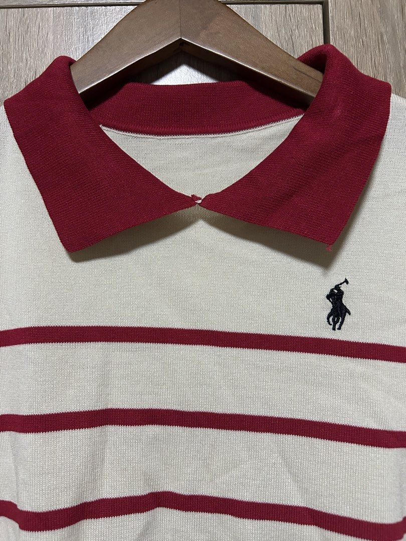 Knitted Polo shirt pullover (Category: Coats, Jackets and Outerwear) located in Bulacan. Submitted by relove.re (Listing ID 1465385044, Image 3). Description: - Red and cream - S to M - Knitted polo sport shirt with collar.