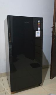 (Kategori: ) berada di . Dikirim oleh declutterbynate (ID iklan 1465571773, Gambar 1). Deskripsi: .