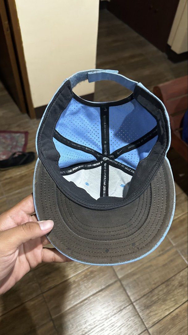 LA X NEW ERA (Category: Caps & Hats) located in Manila. Submitted by urban-vintage_2 (Listing ID 1465531042, Image 2). Description: ISSUE:SEE THE PICS FOR ISSUE ( NEED WASH ) MOP :GCASH ( NO COD ) SHIP VIA : LALAMOVE & J&T LOCATION : PASIG CITY .