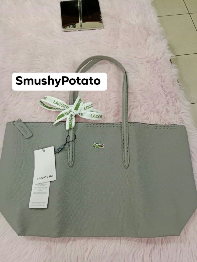 Lacoste printed tote bag-2 color & design variants available (Category: Tote Bags) located in Antipolo. Submitted by smushypotatoo (Listing ID 1465519673, Image 2). Description: .