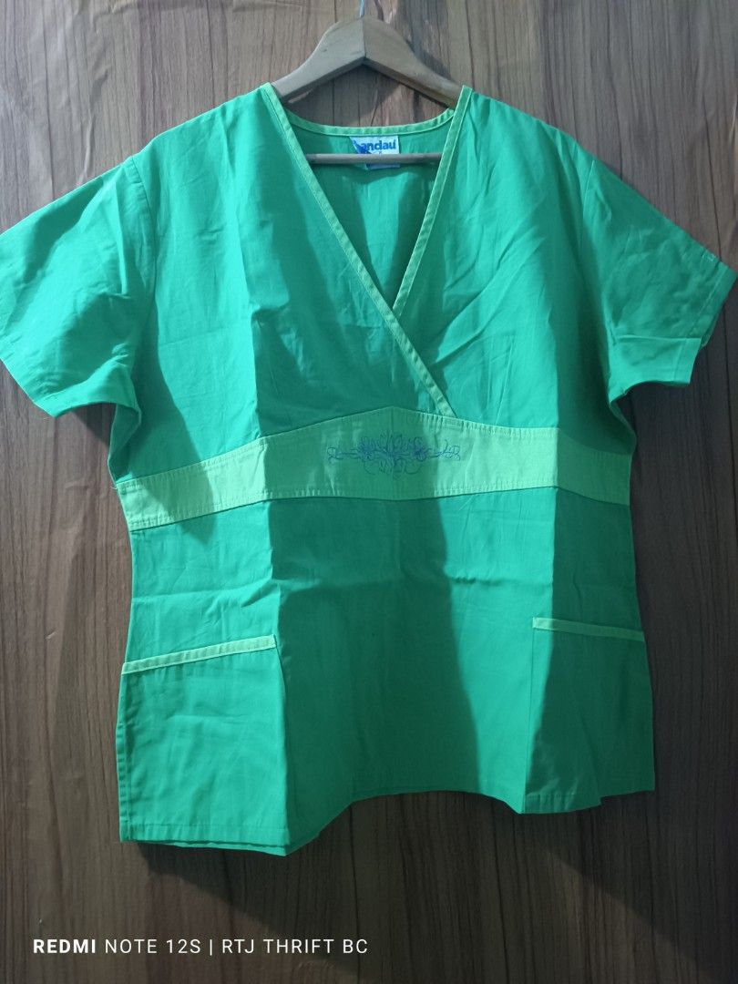 Landau Plus Size Scrub Top Only (Category: Others Tops) located in Baguio. Submitted by ogiesiomai23 (Listing ID 1465487702, Image 2). Description: Details and Measurements on the first photo. Excellent Used Condition, Like New to Good as New Last Price: P150 + SF.