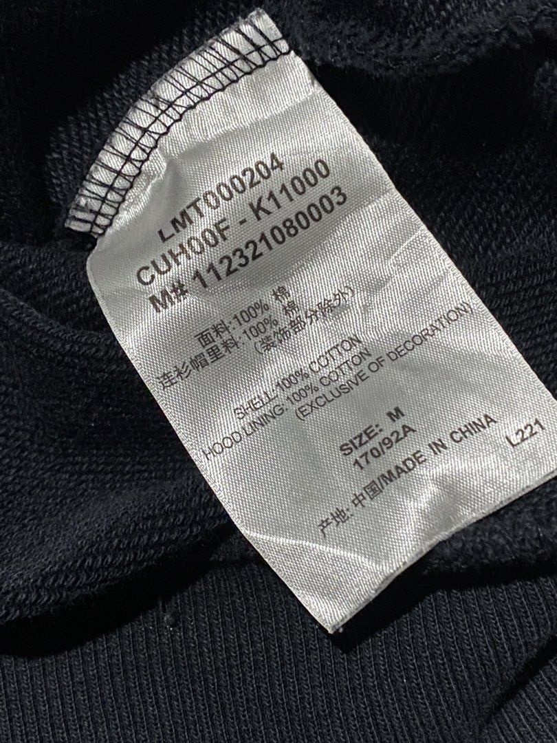 Lee pullover Hoodie (Category: Hoodies) located in San Pablo. Submitted by lazy.thrifttt (Listing ID 1465488523, Image 3). Description: Lee pullover Hoodie Size M on tag(Regular fit) 10/10 Color Rate Flawless.