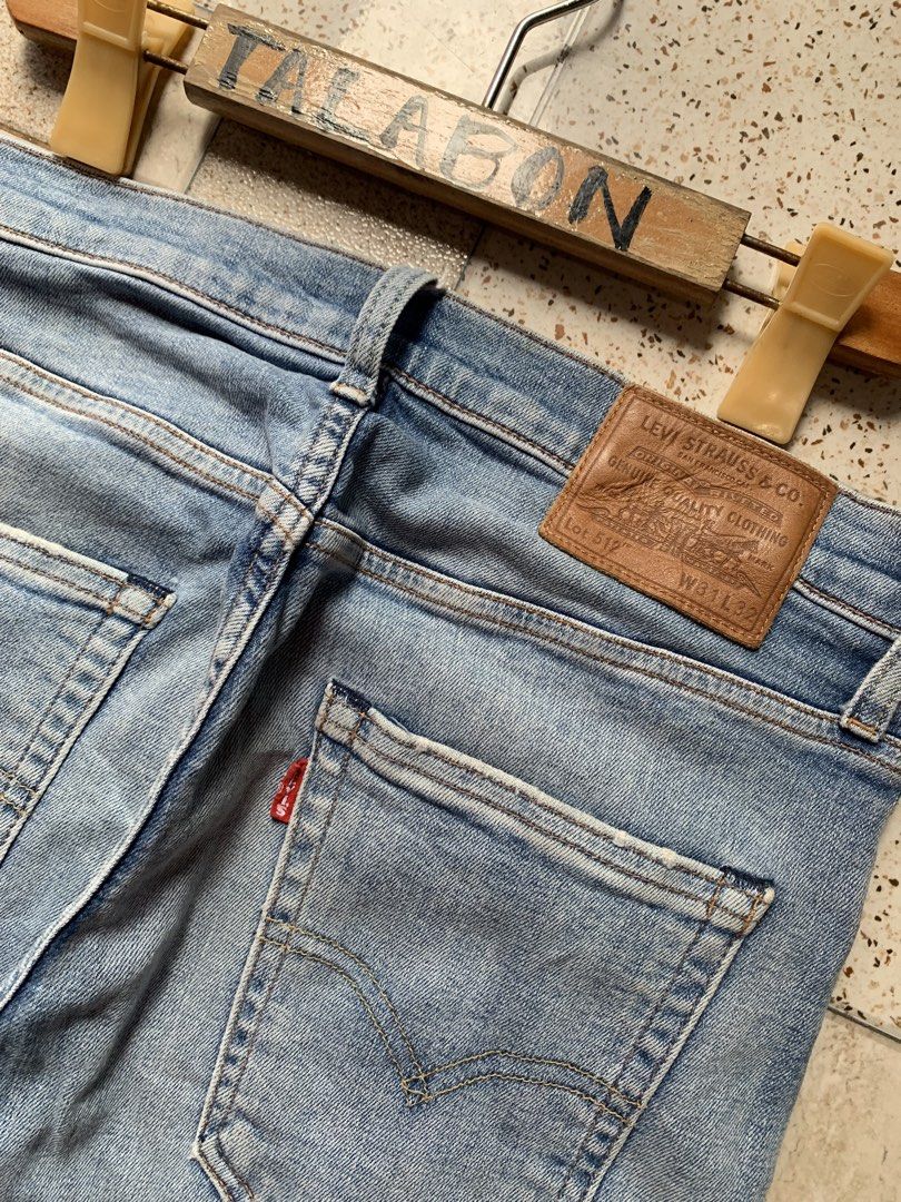 Levis 512 Premium (Category: Jeans) located in Bacolod City. Submitted by ocean_us (Listing ID 1465491589, Image 3). Description: WTS♻️ Item: Levis 512 Premium _______________________________ Leather Patch Details: ▪️Size - 31 x 32 ▪️Dimes - W31 x L37 ▪️Leather Patch ▪️Altered Length/back to orig Pm, Thanks ✅We ship Nationwide via Jnt Express ✅We do video call for assurance 📍Bacolod City Negros Occidental.