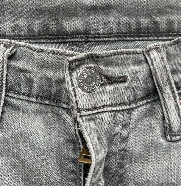 Levi's 511 Slim fit Jeans size 32(FREE SHIP) (Category: Jeans) located in General Santos City (Dadiangas). Submitted by moana_thrifts (Listing ID 1465408322, Image 3). Description: - Brand: Levi's - Color: Grey - Size: W32 L32 - Closure: Button fly with branded metal hardware - Details: Classic five-pocket styling, signature red tab on back pocket, black leather waistband patch - Condition: Versatile daily wear.