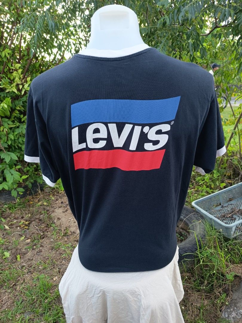 LEVIS RINGER (Category: Tshirts & Polo Shirts) located in Kota Bharu. Submitted by bundle_aiman (Listing ID 1465529534, Image 3). Description: .