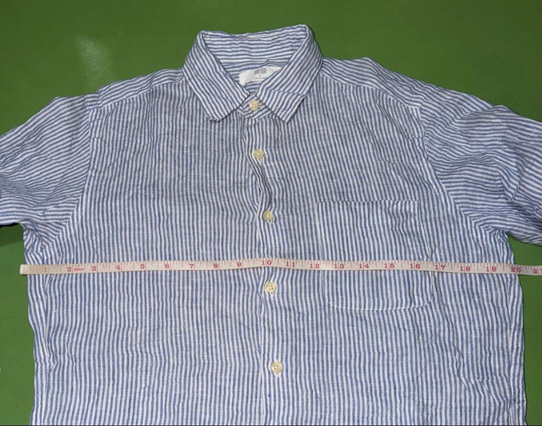 Linen (Category: Formal Shirts) located in Pasig City. Submitted by reyeslarry11740 (Listing ID 1465436171, Image 3). Description: For Sale Polo Longsleeve Linen Men Size Small 20w x 28L 28.5L Back Good as new condition No issue 400 plus ship only Payment 1st Pasig city.