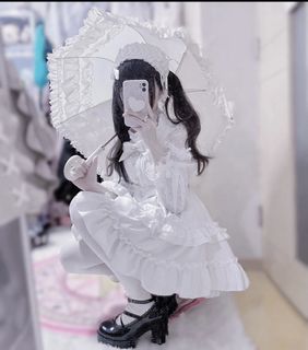 【收】lizlisa 香水小熊 深粉 正品 借tag • secret honey » dearmy love • mars • noemie ...