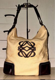 (Category: ) located in . Submitted by luxxbytm.ph (Listing ID 1465458832, Image 1). Description: .