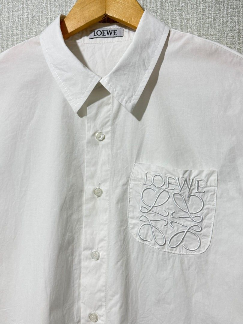 ✅Loewe Polo (Category: Formal Shirts) located in Dumaguete. Submitted by good_stuff_dgte (Listing ID 1465425395, Image 3). Description: ✅Loewe Polo -₱1500 -Size medium (20x26.5-27.5) -Color rate 10/10 -No issue (asnew condition).