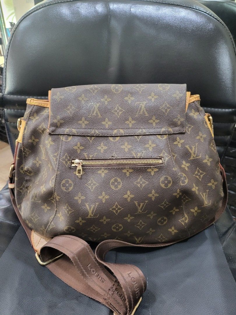 Louis Vuitton Monogram Canvas Backpack (Category: Luxury Bags & Wallets) located in Manila. Submitted by milkymitch23 (Listing ID 1465434236, Image 2). Description: - Classic Louis Vuitton monogram canvas design - Brown adjustable fabric straps for a comfortable fit - Flap top closure with secure double buckle detail and gold hardware - Convenient exterior zip pocket located on the back - Spacious interior with brown textile lining and an extra z