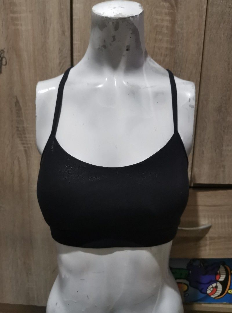 Lululemon flow y nulu bra shine dot 6 (Category: Undergarments & Loungewear) located in San Pedro. Submitted by thriftersthrift (Listing ID 1465392296, Image 3). Description: Dot 4 with pads Good condition Already wash Color rate : 10 /10 🌵ALL ITEMS ARE FROM UKAY BALE SO MANAGE YOUR EXPECTATION 🌵 ASK SELLER FOR MORE INFORMATION COLOR MAY CHANGE TRU LIGHTING.
