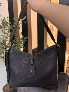 (Category: ) located in . Submitted by allaboutpreloved88 (Listing ID 1465386681, Image 1). Description: .