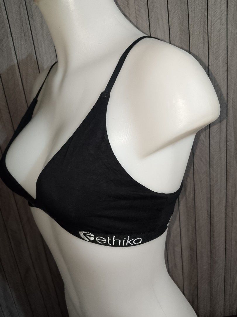 M: ETHIKA medium black bra no pads double lining (Category: Undergarments & Loungewear) located in Manila. Submitted by truecrystal-1407 (Listing ID 1465444750, Image 2). Description: .