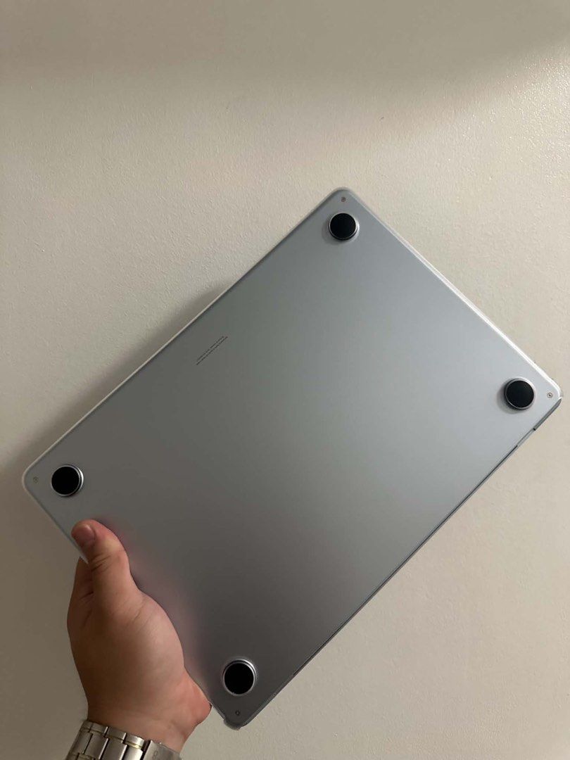 Macbook Air M5 13in 1TB (Category: Laptops & Notebooks) located in Manila. Submitted by aashopp (Listing ID 1465407746, Image 3). Description: Macbook Air M5 13 inch 1TB -Good as Brandnew -16gb Ram -100 Battery Health -4 Cycle Count -Warranty til August 2027 -Complete with box -With Orig Charger.