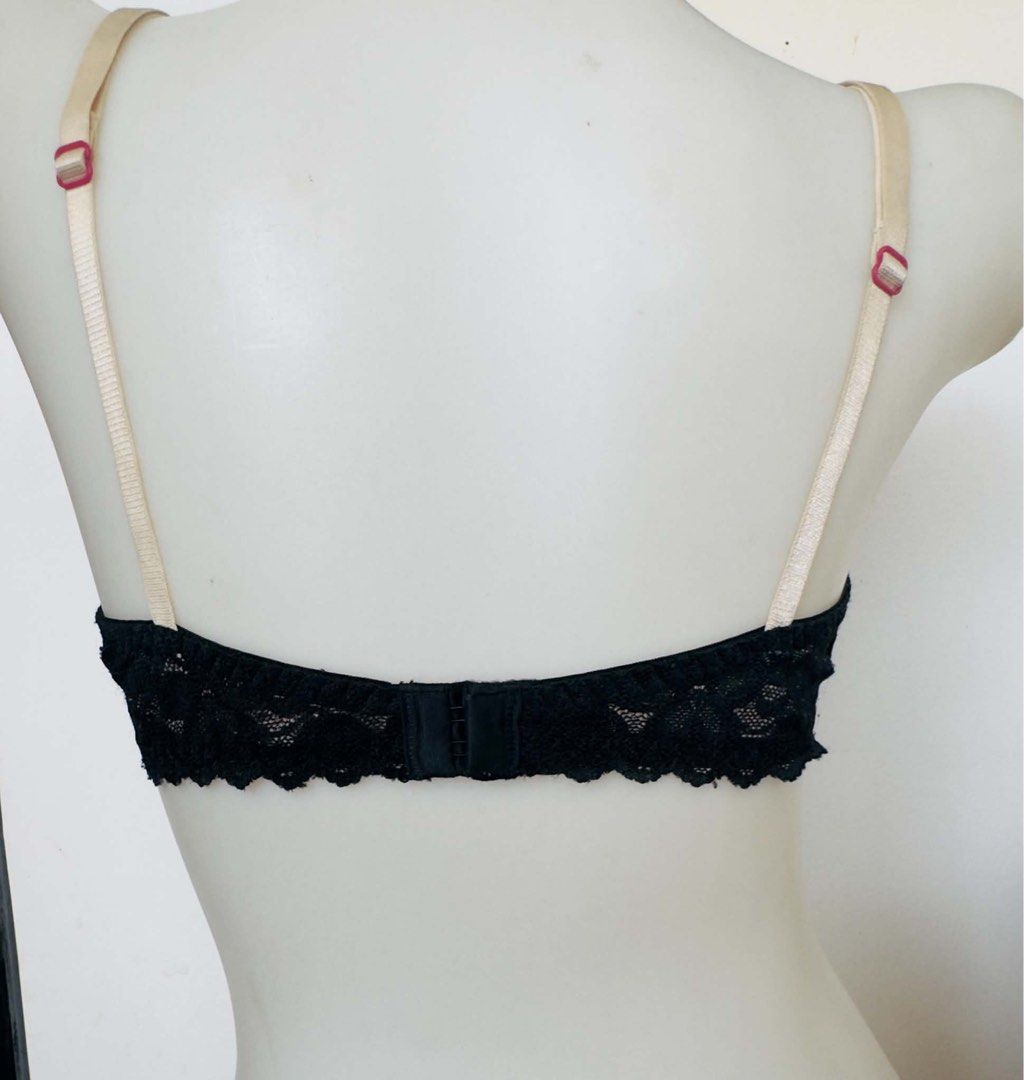 maidenform polka underwire bra34B (Category: Undergarments & Loungewear) located in San Jose. Submitted by 99ners (Listing ID 1465500980, Image 2). Description: .