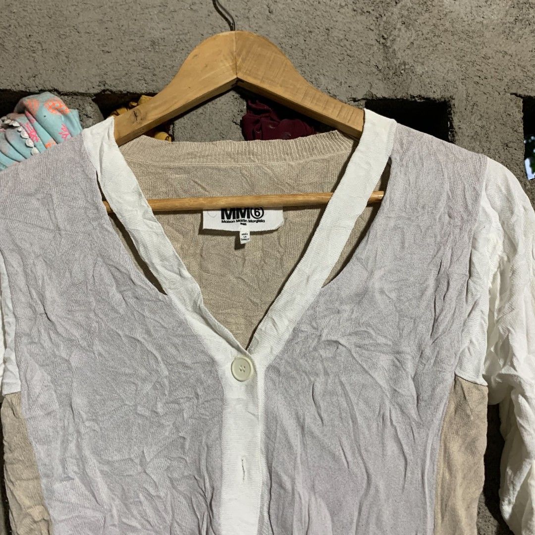 MAISON MARGIELA (Category: Coats, Jackets and Outerwear) located in Cagayan de Oro. Submitted by primo_102098 (Listing ID 1465404770, Image 2). Description: MAISON MARGIELA.
