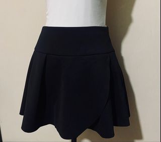 (Category: ) located in . Submitted by fromsissiescloset (Listing ID 1465537101, Image 1). Description: .