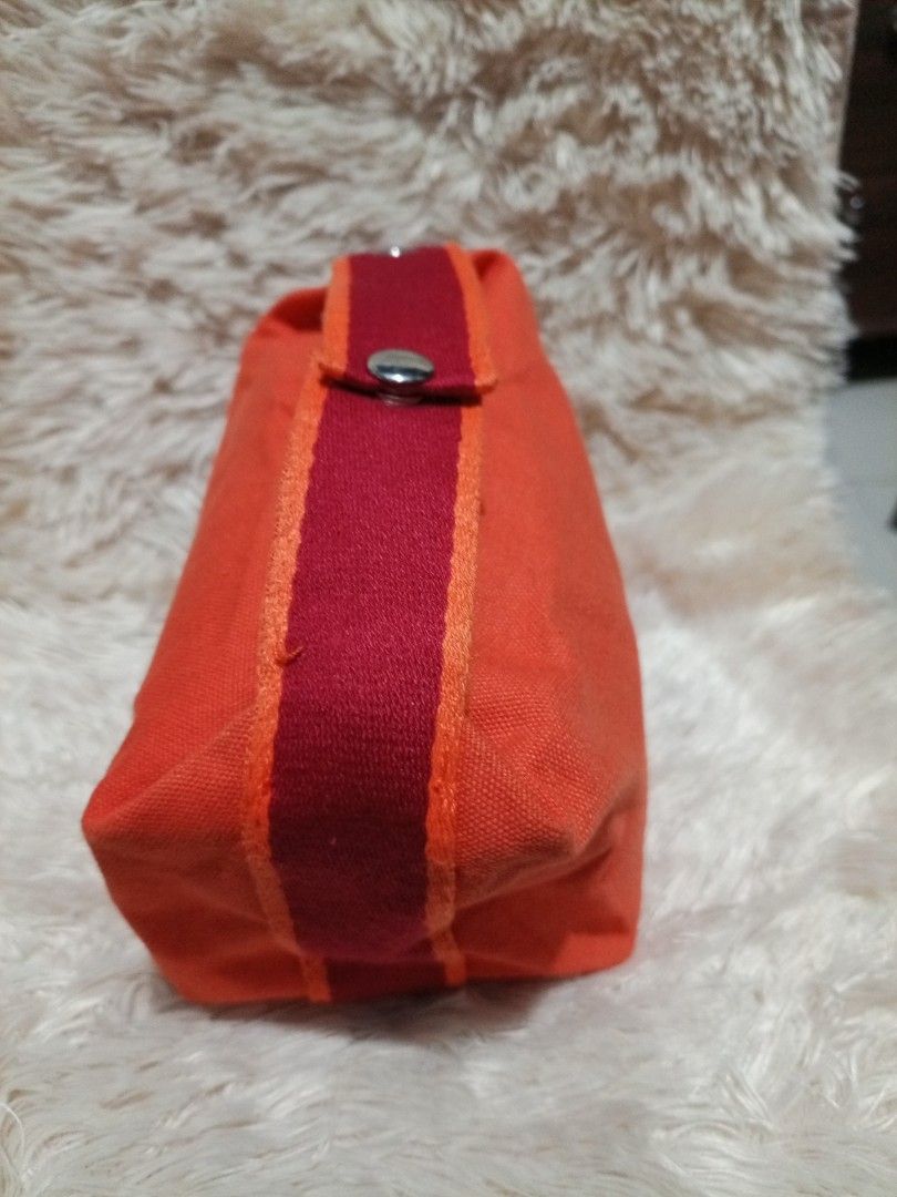 Maong Pouch with Handle (Category: Purses & Pouches) located in Davao. Submitted by hermiepiam75360 (Listing ID 1465520234, Image 3). Description: .