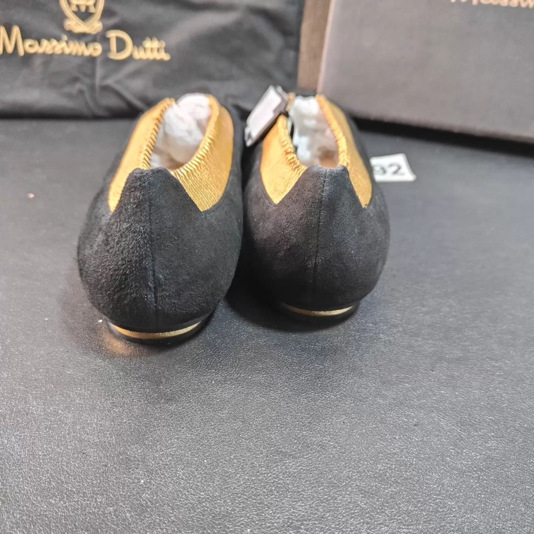 Massimo Dutti Gold Sandals EU 35, EU 40, EU 41 (Category: Flats & Sandals) located in Paranaque City. Submitted by silverphoenix.00302e (Listing ID 1465430752, Image 2). Description: Massimo Dutti sandals. Color: Gold&Black Material: Leather sheepskin Size / stock: EU 35, EU 40, EU 41. Condition: New / unworn Disclosed issues: ; try-on marks; no original box. Source inventory; confirm current availability and condition before ordering..