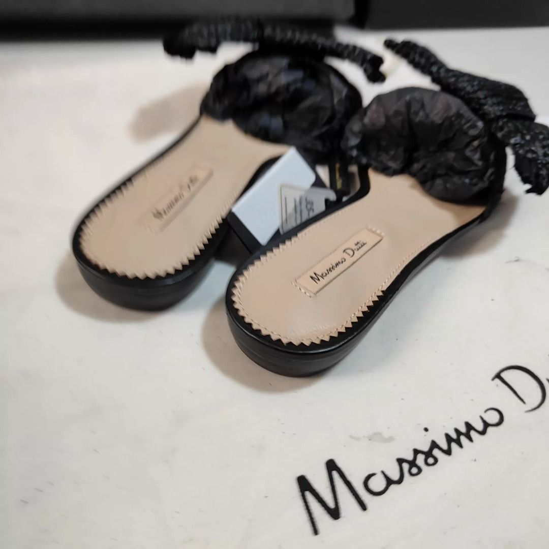 Massimo Dutti Sandals EU 35 (Category: Flats & Sandals) located in Paranaque City. Submitted by silverphoenix.00302e (Listing ID 1465434385, Image 3). Description: Massimo Dutti sandals. Color: BL Material: Leather sheepskin. Size / stock: EU 35. Condition: New Disclosed issues: try-on marks; no original box. Source inventory; confirm current availability and condition before ordering..
