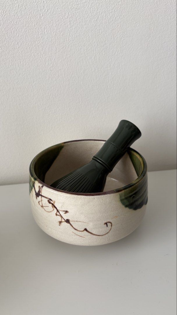 Matcha Bowl / Chawan (Category: Other Kitchenware & Tableware) located in Manila. Submitted by vxnclo (Listing ID 1465383883, Image 2). Description: best size matcha bowl you can make a beautiful microfoam here kasi maganda yung shape .