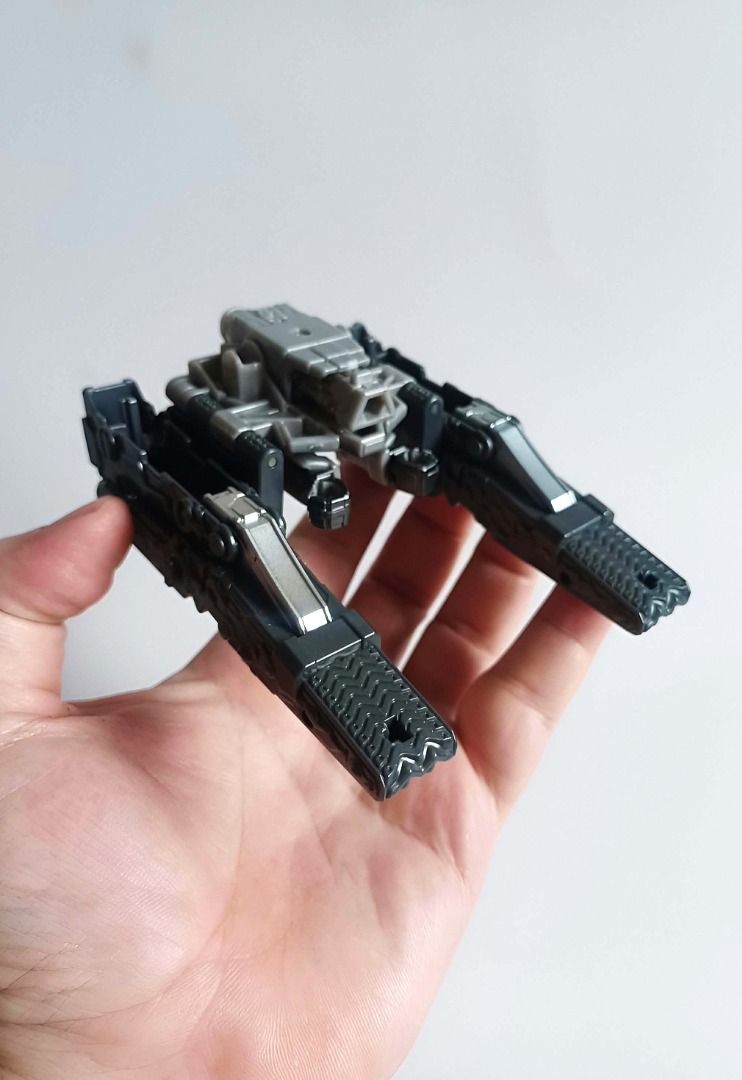Megatron Decepticon Transformers Hasbro Action Figure (Category: Action & Battle Toys) located in Cebu City. Submitted by comicare (Listing ID 1465260016, Image 2). Description: Please take the time to READ: Megatron Decepticon Transformers 2024 Hasbro ₱350.00 📌 photo of the actual item posted 📌 good as new 📌 fixed price 📌 payment 1st before shipping 📌 location is in Cebu City 📌 pm for more info ⛔ NO to pictures of the item with my name ⛔ N