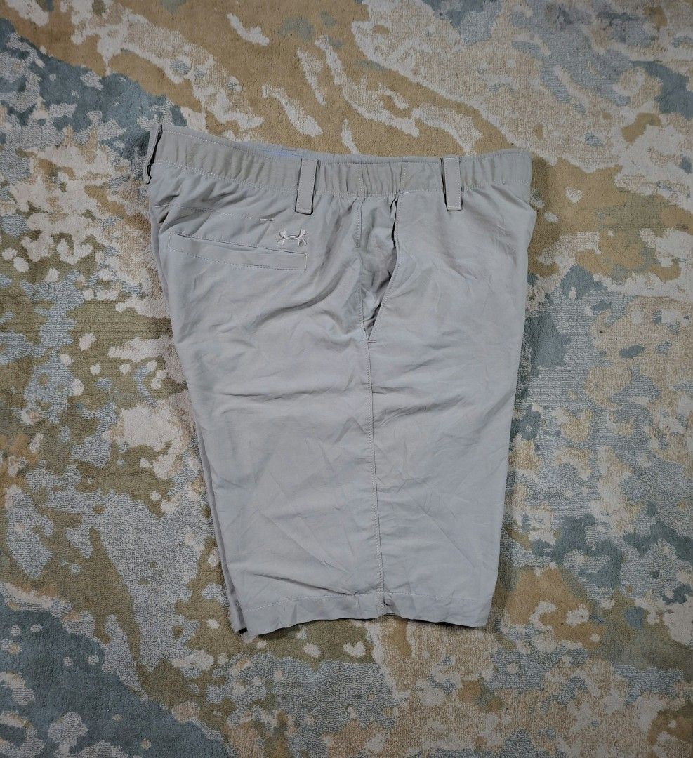 Men's Under Armour Match Play shorts (Category: Shorts) located in Tagaytay City. Submitted by joselito_acosta (Listing ID 1465525685, Image 3). Description: Men's Under Armour Match Play shorts In good condition Issue: lints on belted part 9/10 color rate 34 on tag Waistline: 34" Length: 20.5" Leg opening: 11.5" Authentic ✅ ✅ ✅ 280+shipping fee only Location:tagaytay Dm to purchase 📩 📩 📩.