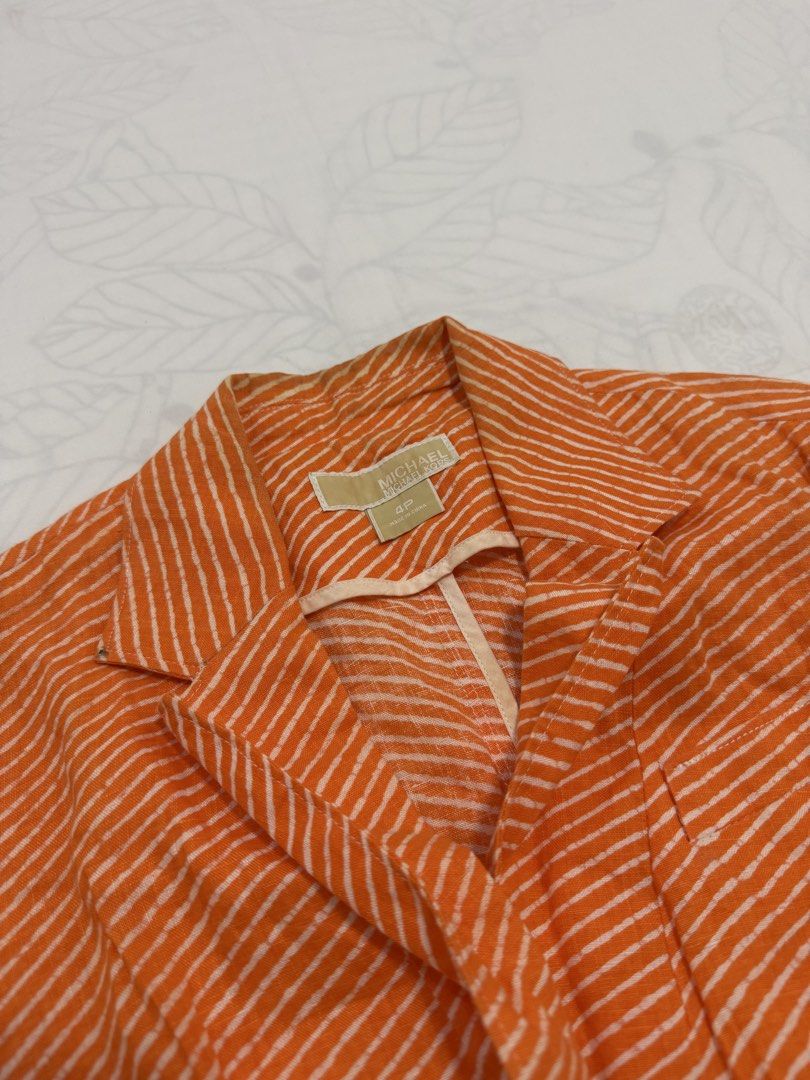 Michael Kors Blazer (Category: Coats, Jackets and Outerwear) located in Taguig. Submitted by thesocialthrift (Listing ID 1465396999, Image 2). Description: For sale Michael Kors Blazer ‎size 4p ‎16×22 ‎sleeve 22.