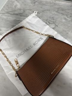 （分類：）位於 。 由 armi.sells 提交（商品編號 1465522482，圖片 1）。簡介： 。
