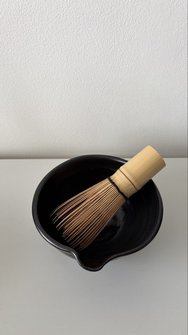 MINI CHAWAN/MATCHA BOWL (Category: Other Kitchenware & Tableware) located in Manila. Submitted by vxnclo (Listing ID 1465383801, Image 2). Description: mini matcha bowl .