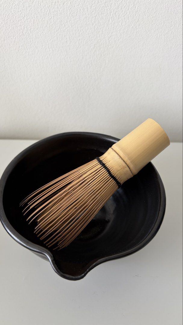 MINI CHAWAN/MATCHA BOWL (Category: Other Kitchenware & Tableware) located in Manila. Submitted by vxnclo (Listing ID 1465383801, Image 1). Description: mini matcha bowl .
