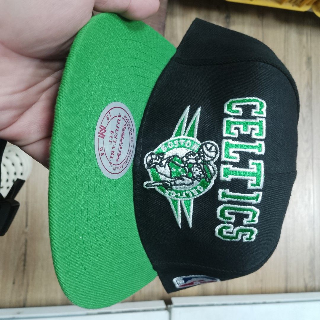 Mitchell and Ness "NBA Boston Celtics" Snapback (HQR) (Category: Caps & Hats) located in Calumpit. Submitted by BCHThriftShop (Listing ID 1465431943, Image 1). Description: Note: Pls! Refer to the dimensions for proper fit🔥 📌Size : Adult Snapback 📌Issue : N/A 📌Color rate : 10/10 📌Condition: Brand New 📍Due to the brightness, the photo may differ from the actual one💡 🙏Pls! message us if you need further informationℹ️ +SF thru LBC or J&T 📦.