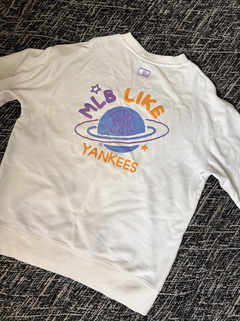 MLB SWEATSR (Category: Coats, Jackets and Outerwear) located in Caloocan City. Submitted by johnelmohi65658 (Listing ID 1465410114, Image 2). Description: .