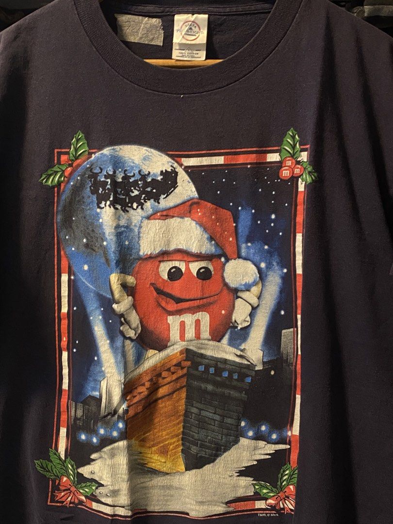 M&M christmas Theme (Category: Tshirts & Polo Shirts ) located in Manila. Submitted by ds.ocxp (Listing ID 1465451512, Image 2). Description: 21.5x29 Hairline crakcs Pinhole.