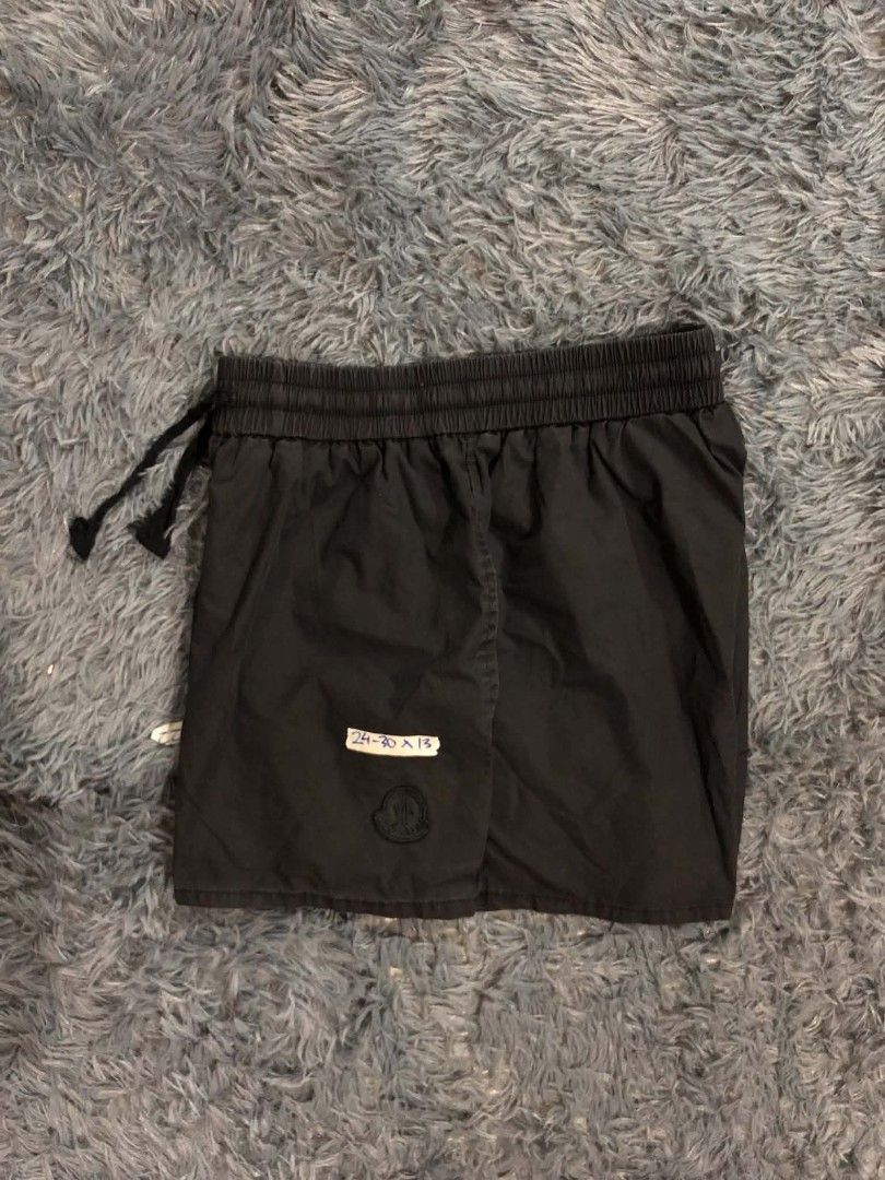 Moncler Black Woven Short (Category: Shorts) located in Pasig City. Submitted by geloangelo17550 (Listing ID 1465548967, Image 2). Description: Authentic Good Condition No issue.