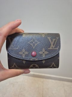 (Category: ) located in . Submitted by parisfashionchic (Listing ID 1465490943, Image 1). Description: .